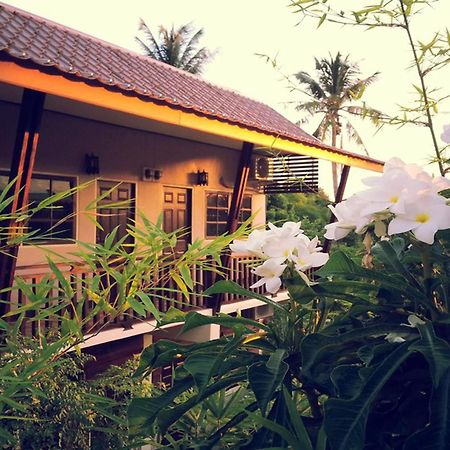 The Outside Inn Ubon Ratchathani Zewnętrze zdjęcie
