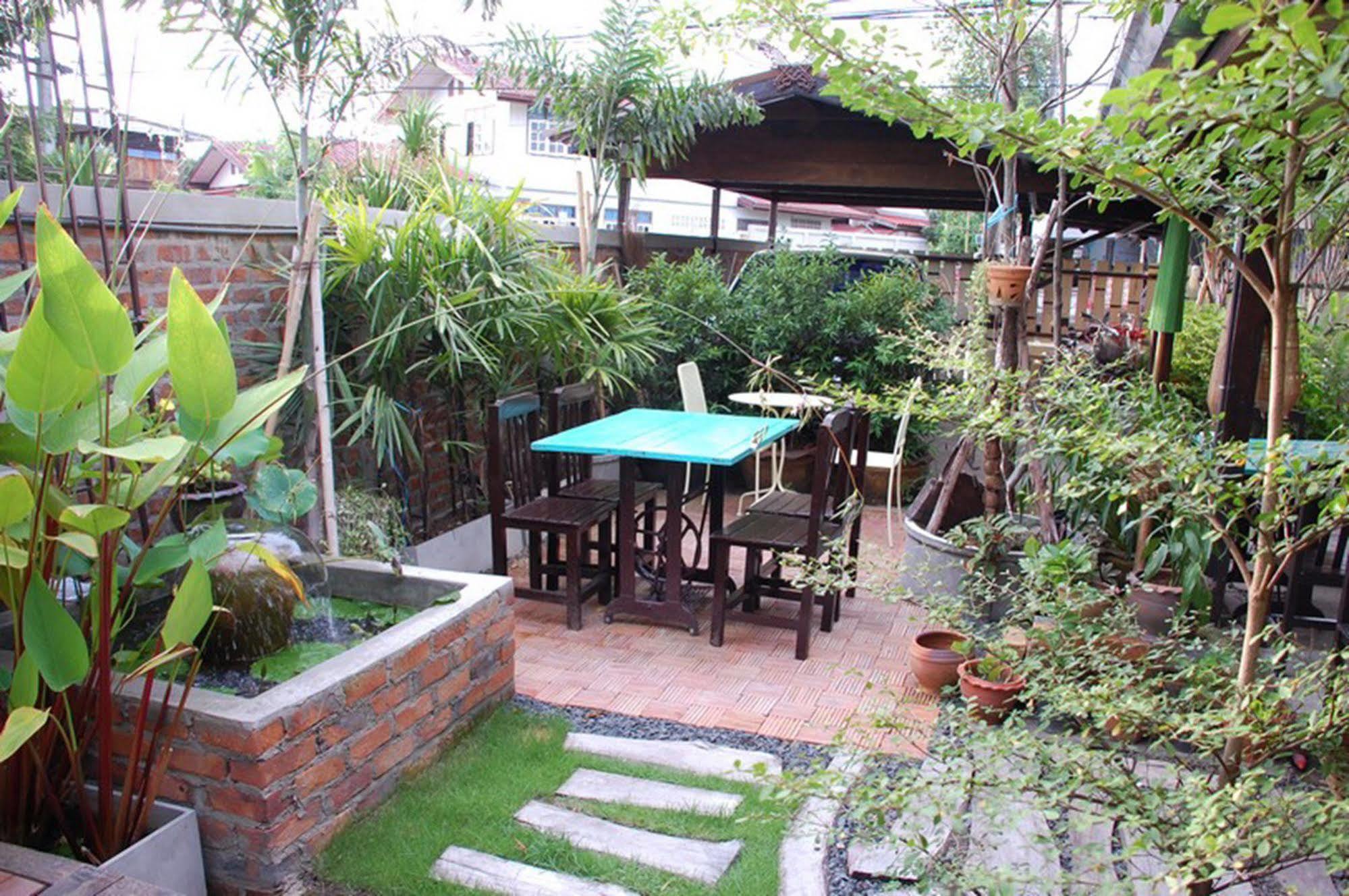 The Outside Inn Ubon Ratchathani Zewnętrze zdjęcie