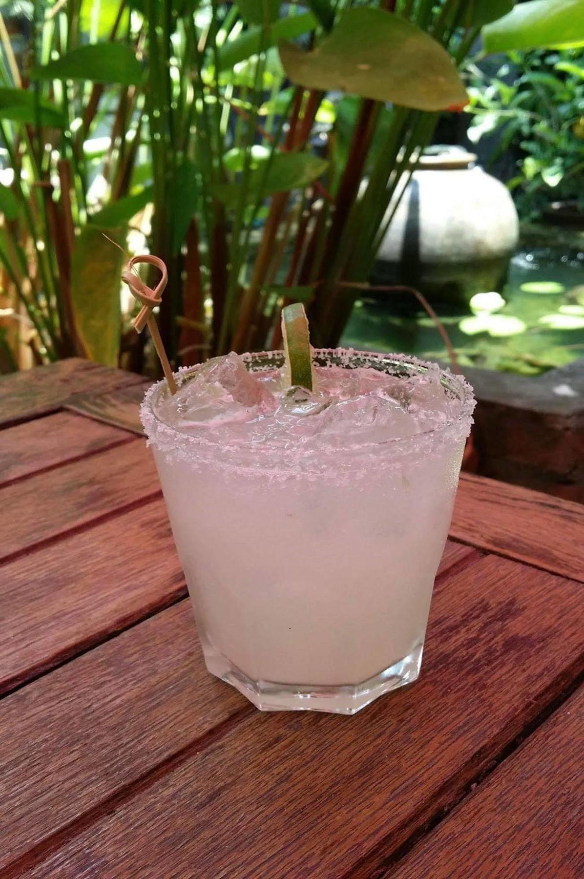 The Outside Inn Ubon Ratchathani Zewnętrze zdjęcie
